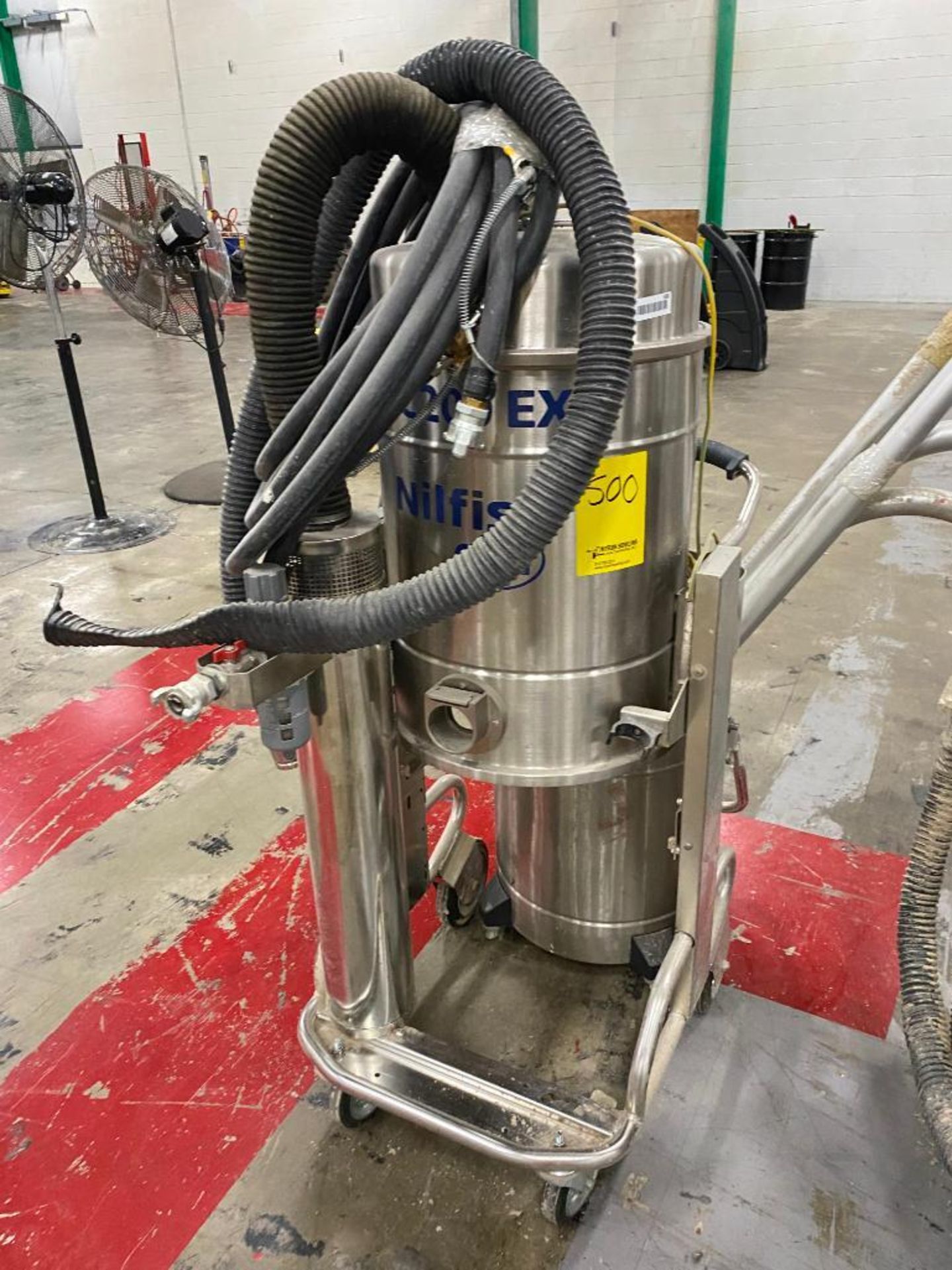 Nilfisk VHC 200 EXP Pneumatic Vacuum