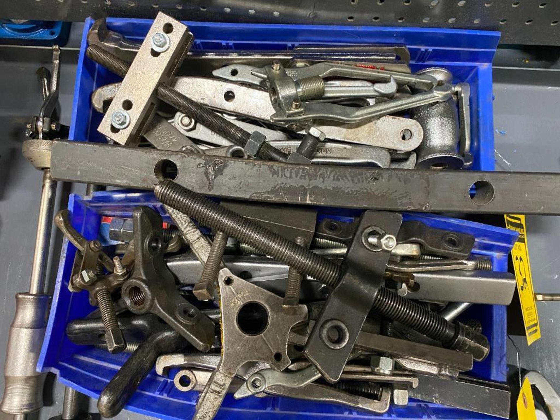 Assorted Puller Parts