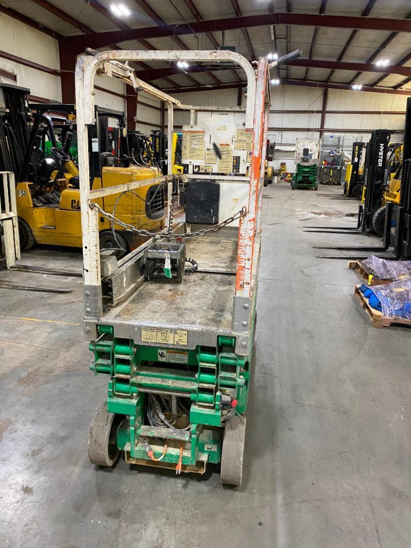 JLG 1930ES Scissor Lift, S/N 0200230990, 18.8' Platform Height, 512 Hours