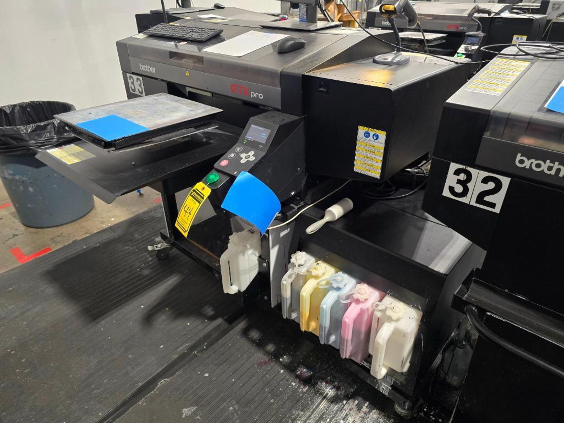 2022 Brother GTX-424 Pro-B DTG (Direct to Garment) Printer, Twin Head, 5-Color, Water Based Pigmente - Image 4 of 8