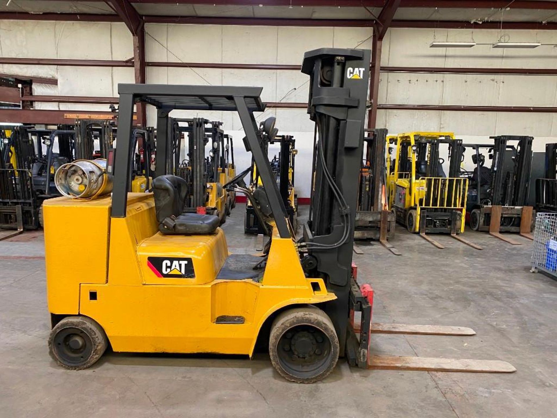 Caterpillar 11,000-LB. Forklift, Model GC55K-LP-STR, S/N AT88A20243, LPG, Cushion Tires, 3-Stage Mas - Image 3 of 5