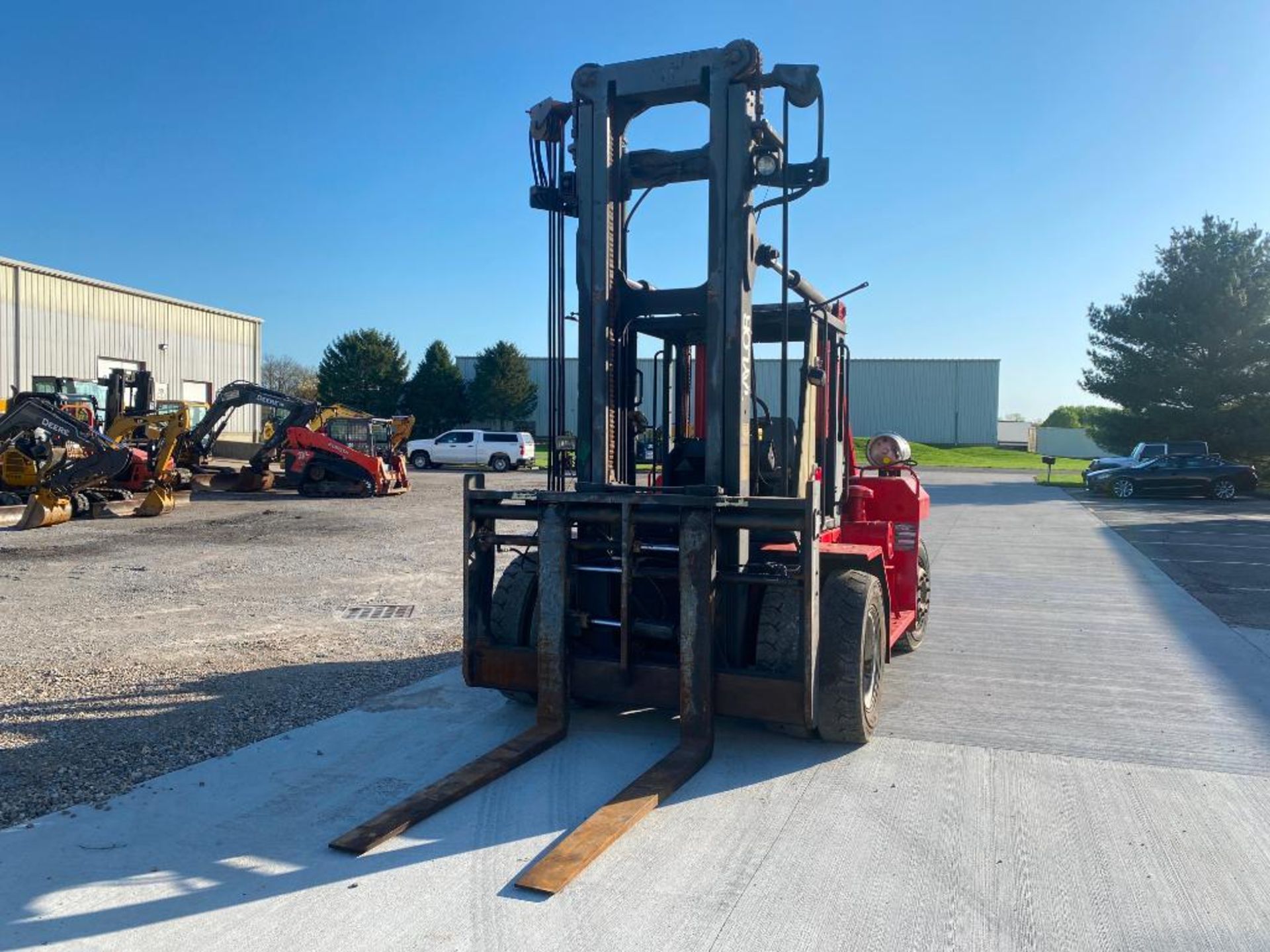 Taylor 25,000-LB. Capacity Forklift, Model THD-250S, S/N S-T1-29286, LPG, Dual Drive Pneumatic Tires - Image 2 of 5