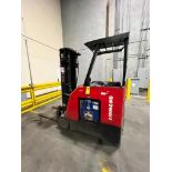 Raymond 4,000 LB. Stand-Up Forklift, Side Shift, Model 425- C40TT, S/N 425-12-35731, HD Hours 8,966