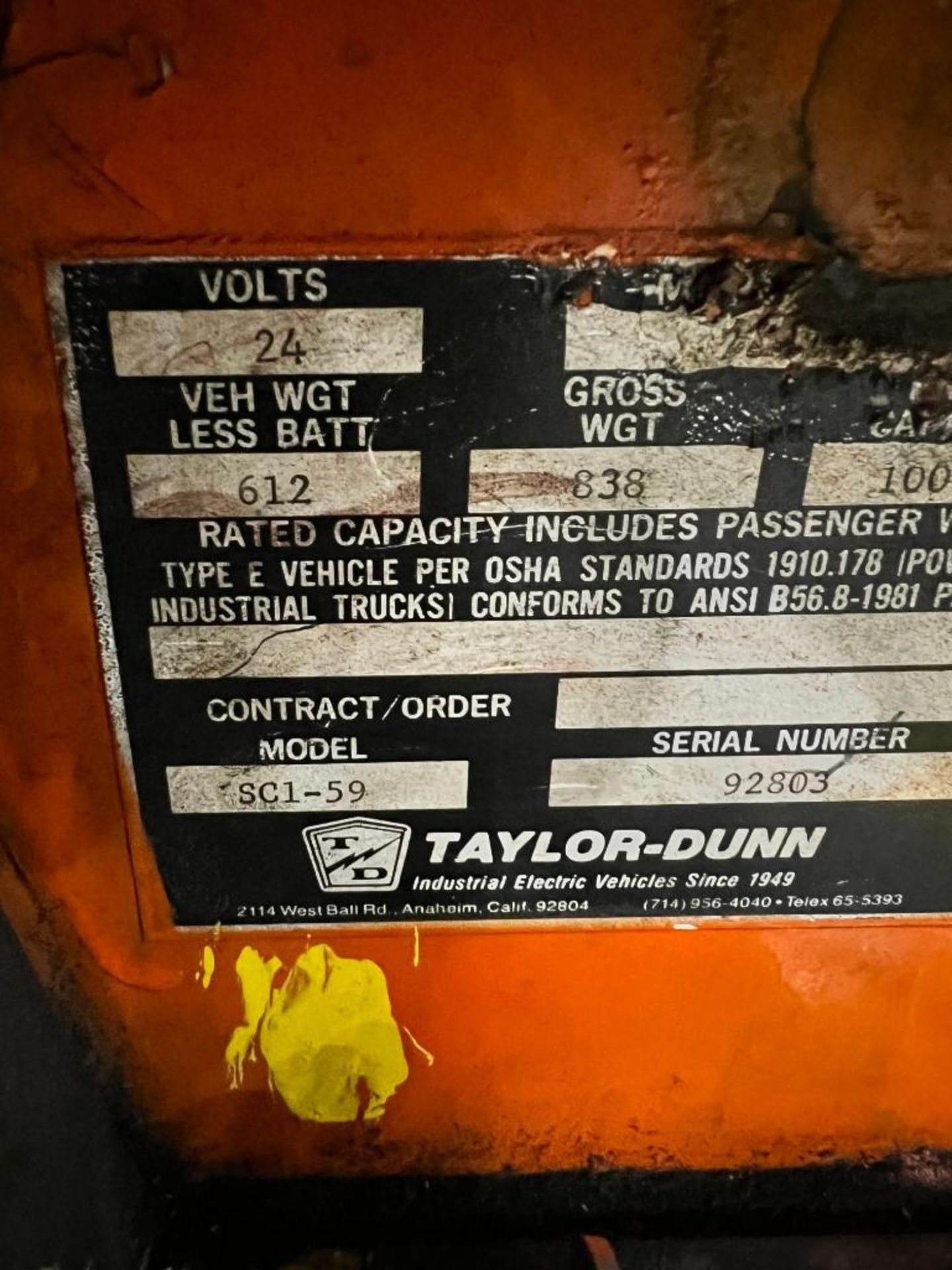 Taylor Dunn Electric Utility Cart - Image 6 of 6