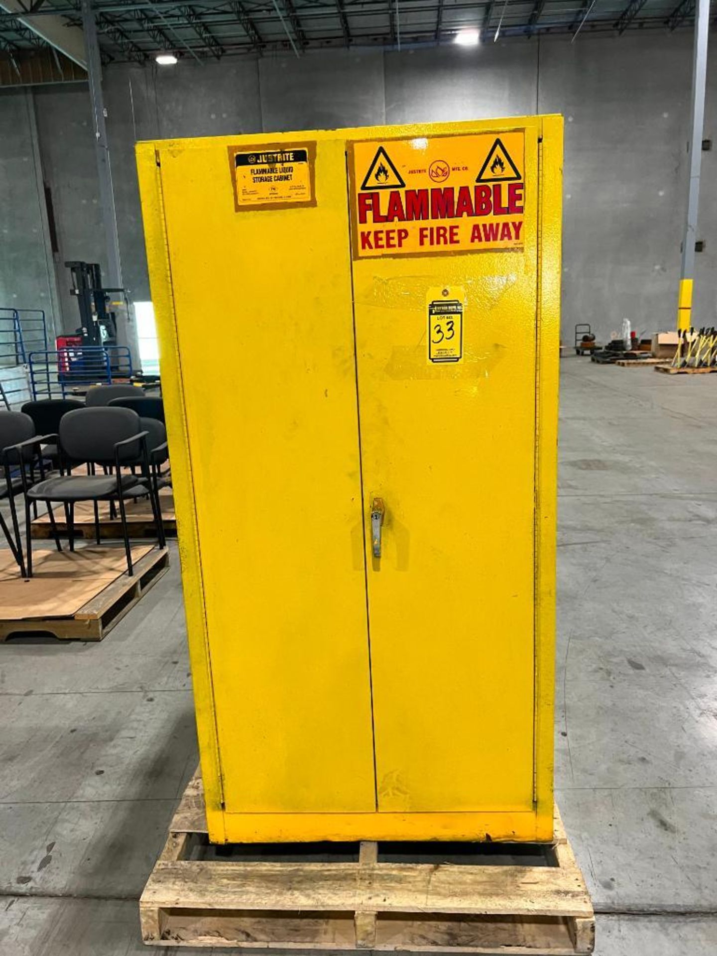 Justrite Flammable Liquid Storage Cabinet 60-Gallon Capacity ($15 Loading fee will be added to buyer