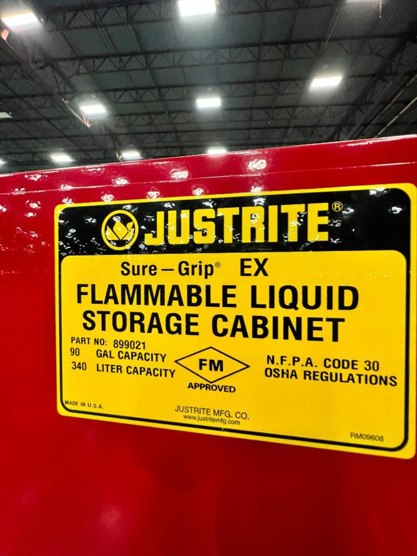 (New) Justrite Flammable 90-Gallon Capacity Storage Cabinet ($15 Loading fee will be added to buyers - Bild 4 aus 4