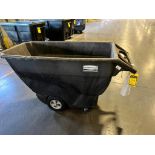 Rubbermaid Utility Tilt Hopper