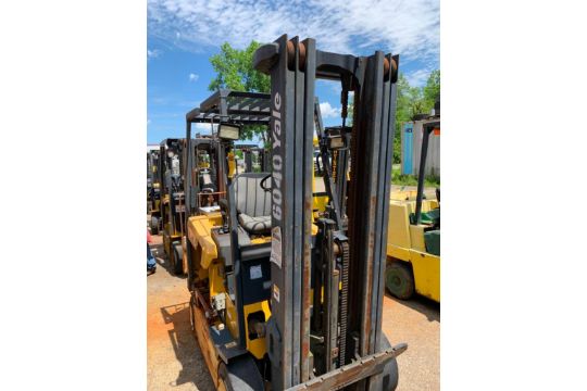 2000 Yale 6,000 LB. Capacity Electric Forklift, Model ERC060, S/N E108V12558X, 36 V, 3-Stage Mast, 1 - Image 2 of 6