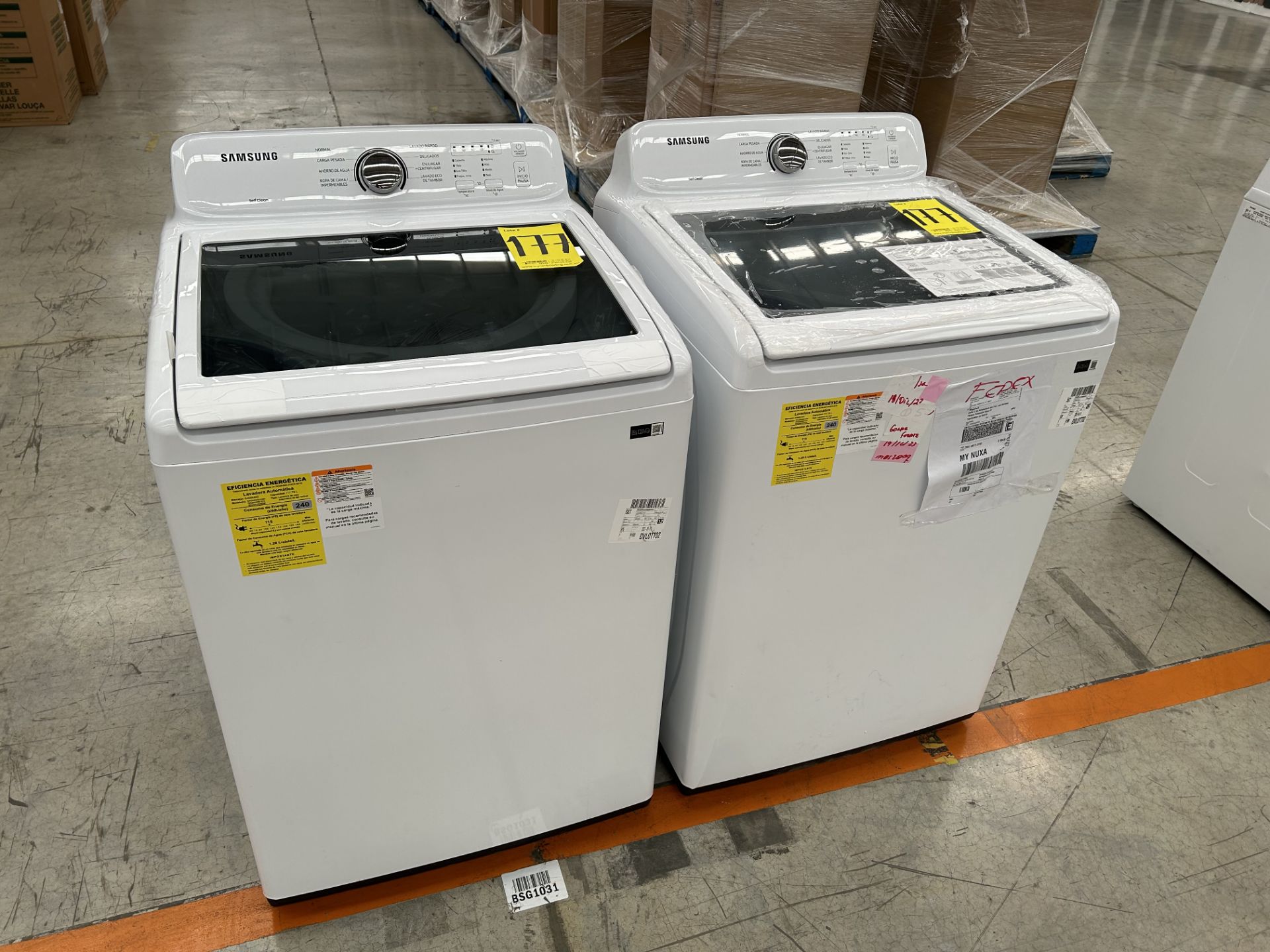 Lote de 2 Lavadoras contiene: 1 Lavadora de 20 KG Marca SAMSUNG, Modelo WA20A3351GW, Serie 1833H, C - Image 3 of 5