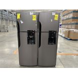 Lote de 2 refrigeradores contiene: 1 refrigerador con dispensador de agua Marca MABE, Modelo RMS400