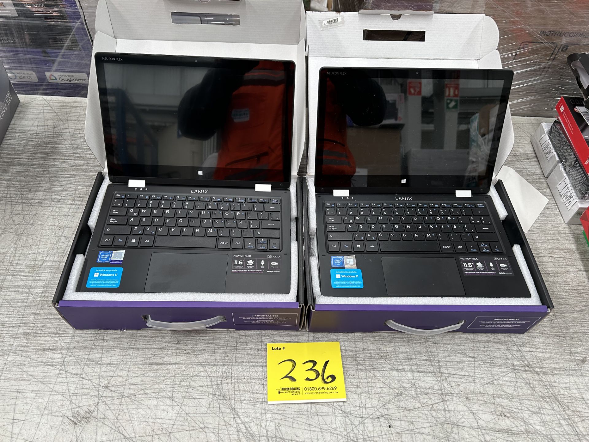 Lote de 2 laptops contiene: 1 laptop Marca LANIX, Modelo NEURON FLEX, 128 GB de almacenamiento, RAM - Image 2 of 7