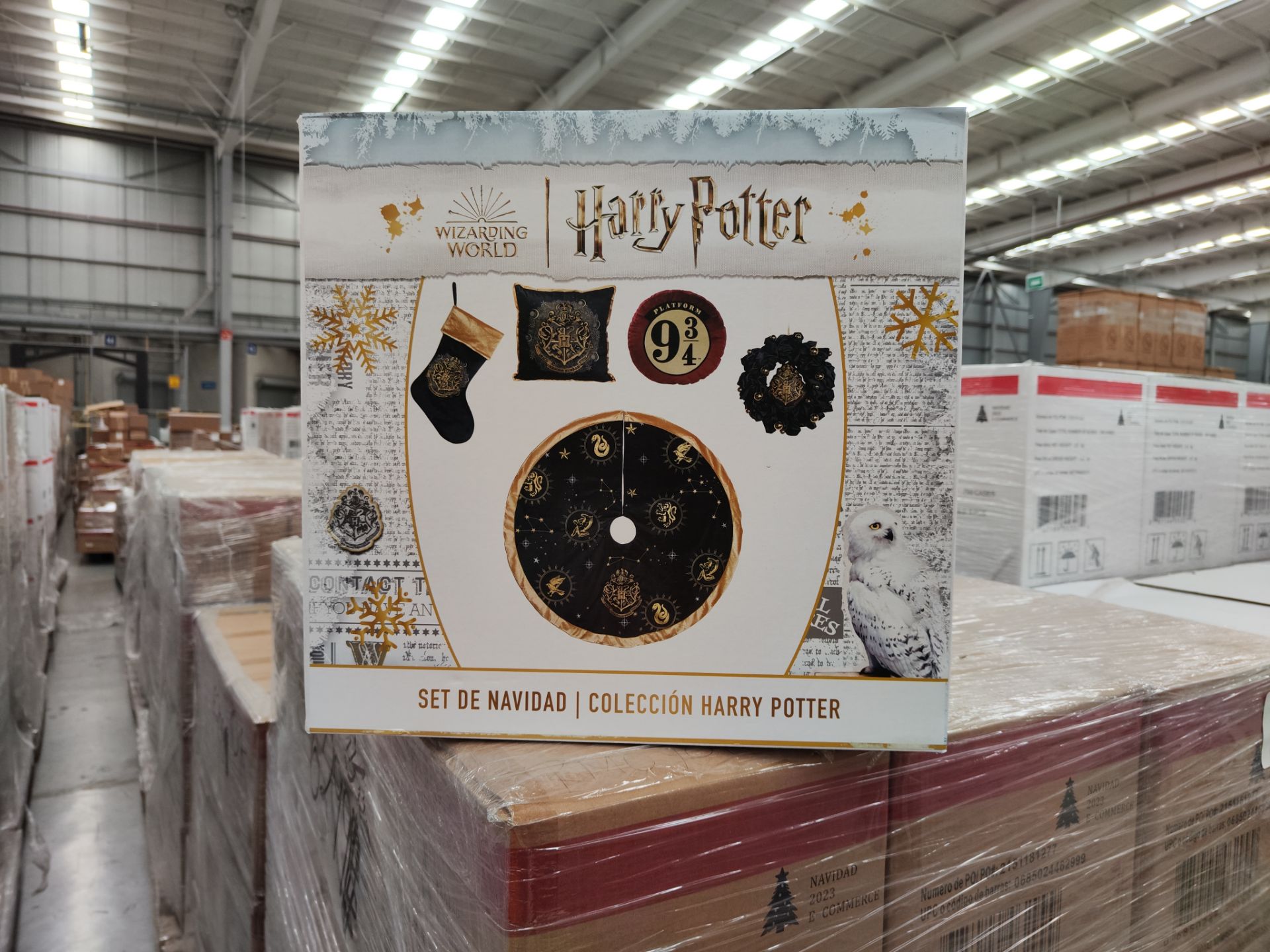 (Nuevo) Lote conformado por 15 Cajas con set navideños, Colección Harry Potter, Wizarding World, in