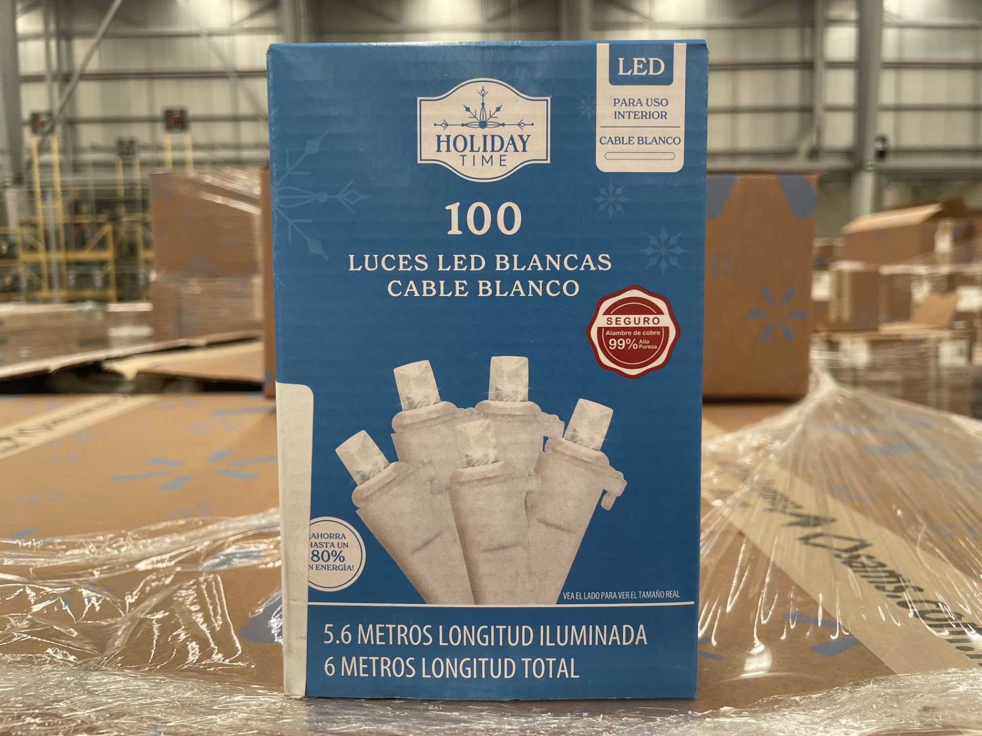 (Nuevo) Lote conformado por 55 Series de luces led blanca de cable blanco, con 100 focos, marca Hol