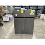 Lote de 2 Refrigeradores contiene: 1 Refrigerador Marca HISENSE, Modelo RT80D6AGX, Serie 20161, Col