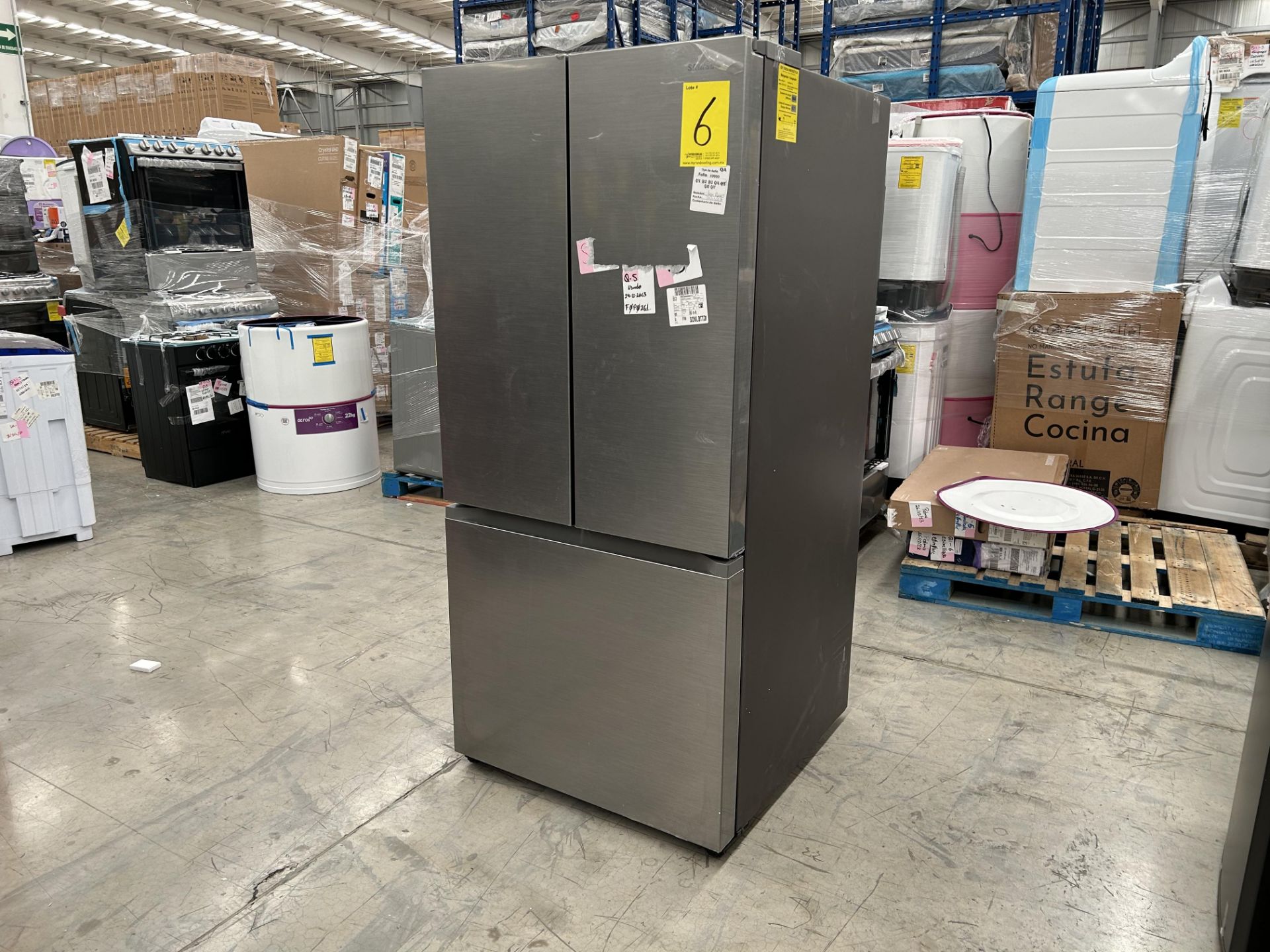 Lote de 1 Refrigerador Marca SAMSUNG, Modelo RF25C5151S9, Serie 0204N, Color GRIS (No se asegura su - Image 2 of 5