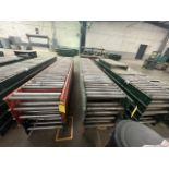 10 pieces of roller conveyor belt measuring approx. 62 cm wide x 3.65 cm long. / 10 Piezas de banda