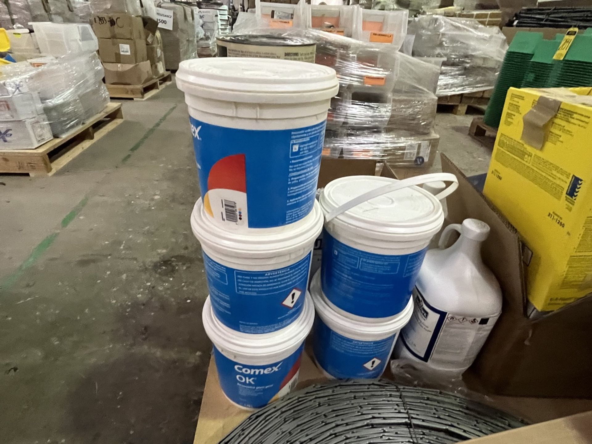 (NEW) Pallet with diverse feedstock contains: 5 gallons of drywall filler, 3 gallons of wood fille - Image 12 of 14