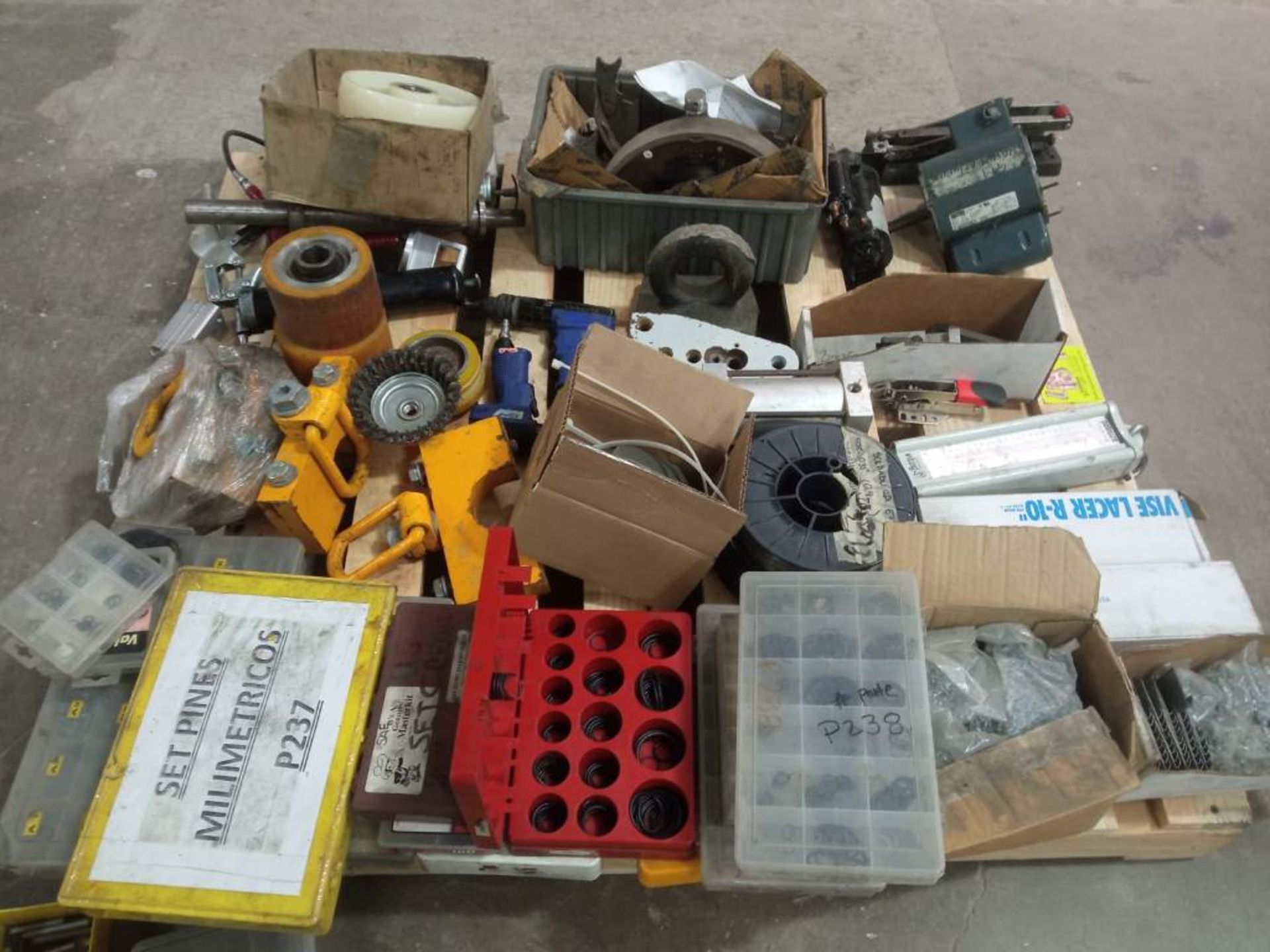 Lot of diverse parts contains: Screws, starters, forklift pads, electrocos, staples, gaskets, pneum - Image 5 of 11