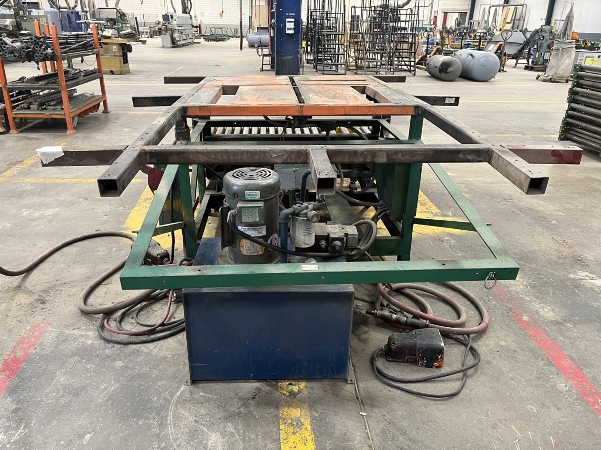Nichols hydraulic tilting table, with Baldor hydraulic pump 3 hp, 440V. / Mesa hidraulica inclinabl - Image 5 of 17