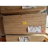 Lot of 29 pieces of compressed wood in 3/4 CCQS material measuring 4 x 8 ft. / (NUEVO) Lote de 29 p
