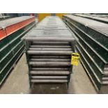 5 pieces of roller conveyor belt, each measuring approx. 62 cm wide x 3.65 m long / 5 Piezas de ban