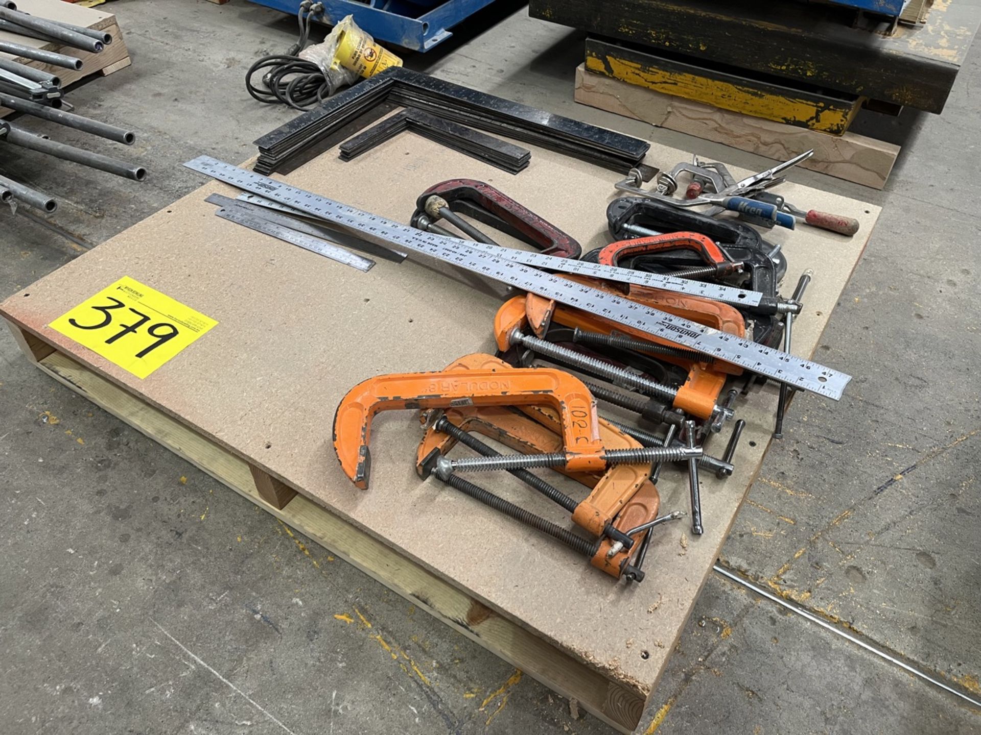 Lot of tool contains: metal squares and rulers, bench presses of different sizes; approximately 45 - Image 3 of 10