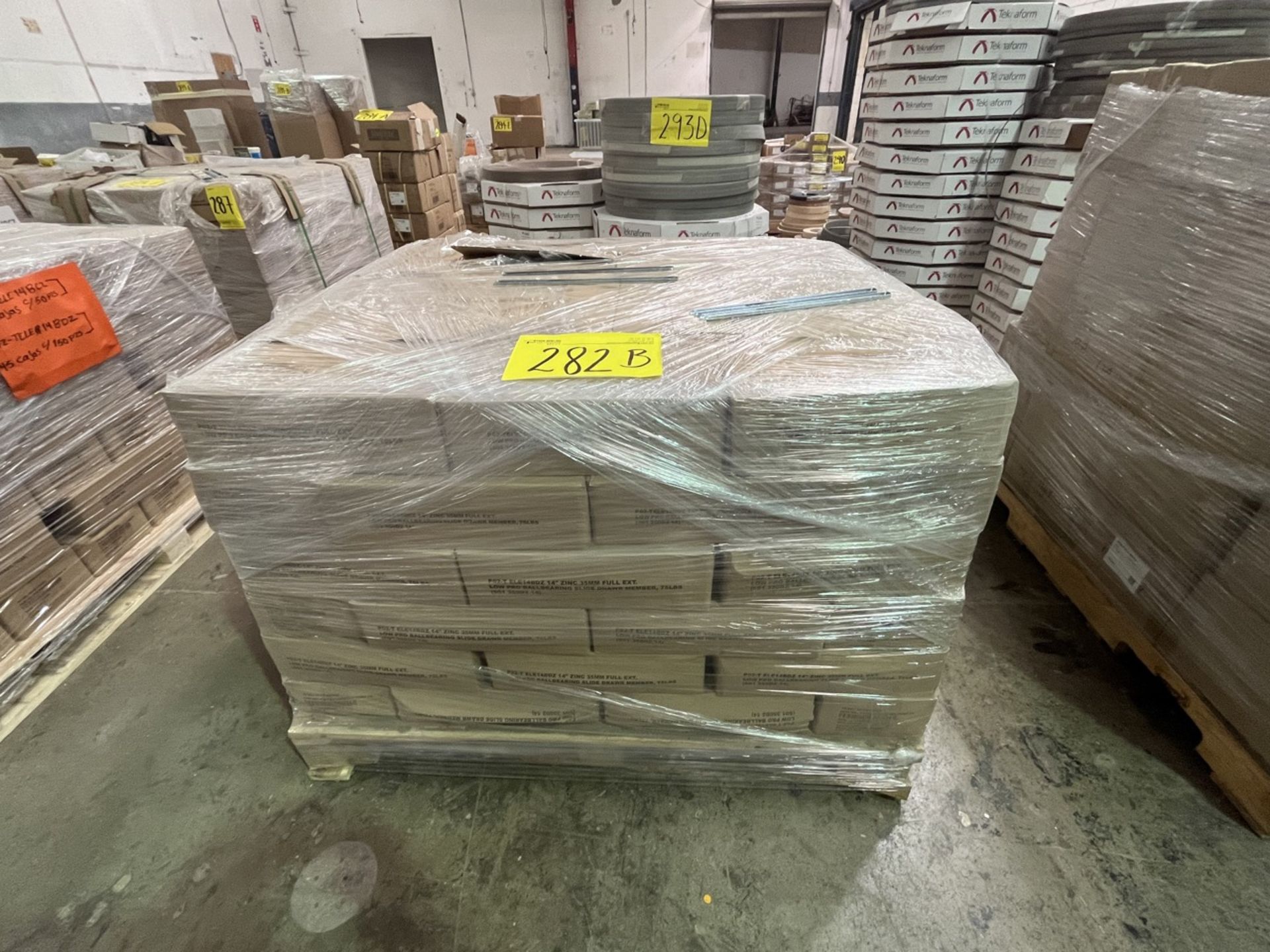 (NEW) Pallet with 90 boxes with 150 each box of safety slides, Model P02-TELE14BDZ / (NUEVO) Tarima