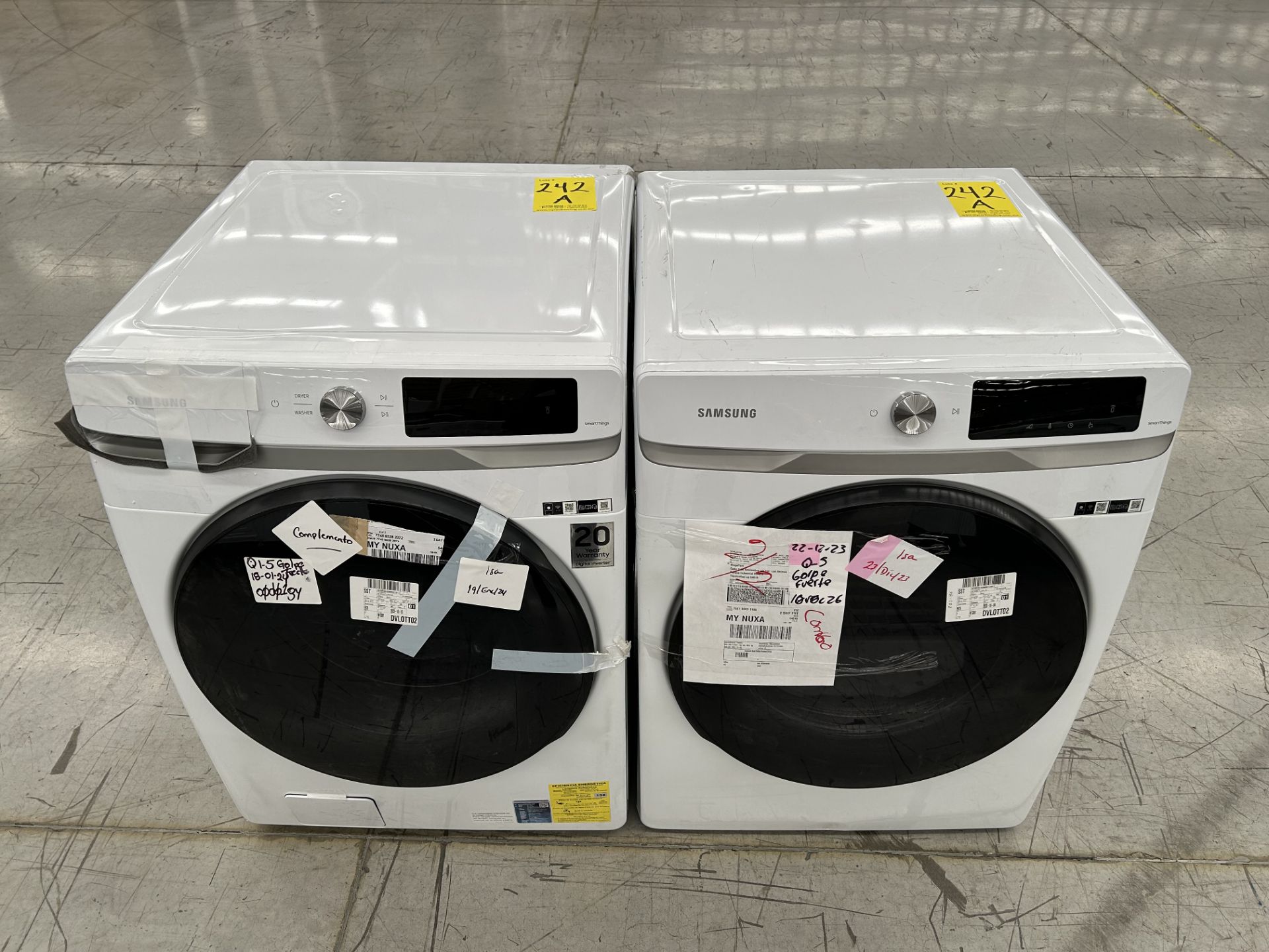 Lote de 1 lavadora y 1 secadora contiene: 1 Lavadora de 22 KG Marca SAMSUNG, Modelo WF22C6400AW, Se