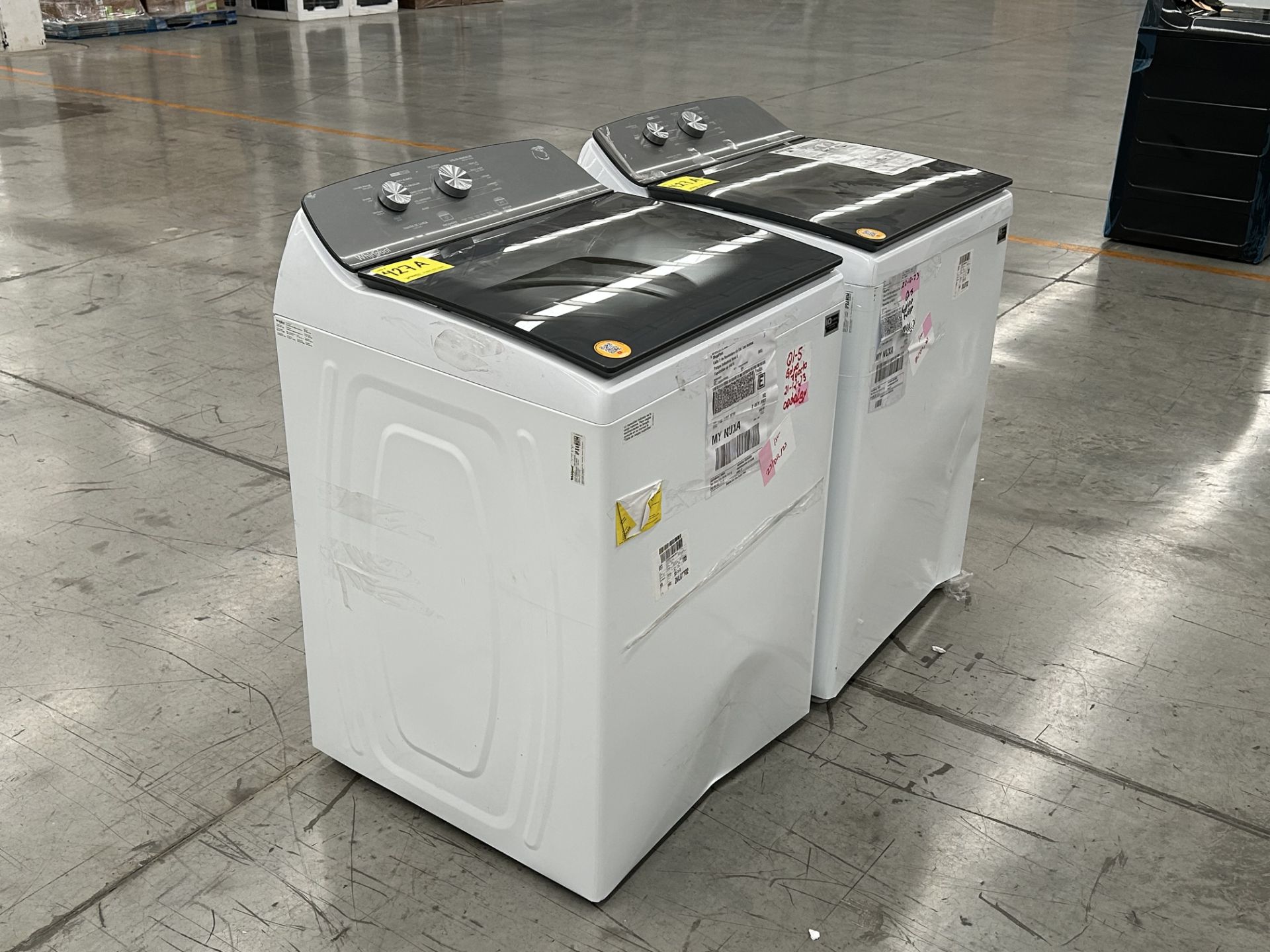 Lote de 2 Lavadoras contiene: 1 Lavadora de 18 KG, Marca WHIRPOOL, Modelo 8MWTW1812MPM0, Serie 7211 - Image 3 of 5