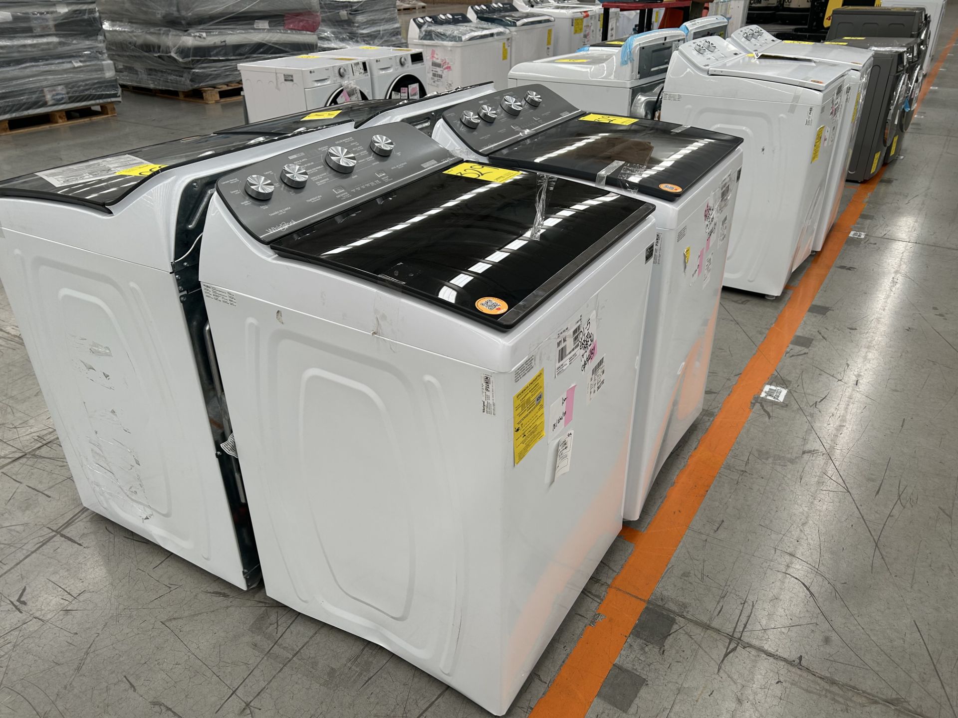 Lote de 2 Lavadoras contiene: 1 Lavadora de 22 KG, Marca WHIRPOOL, Modelo 8MWTW2224WJM0, Serie 2650 - Image 2 of 6