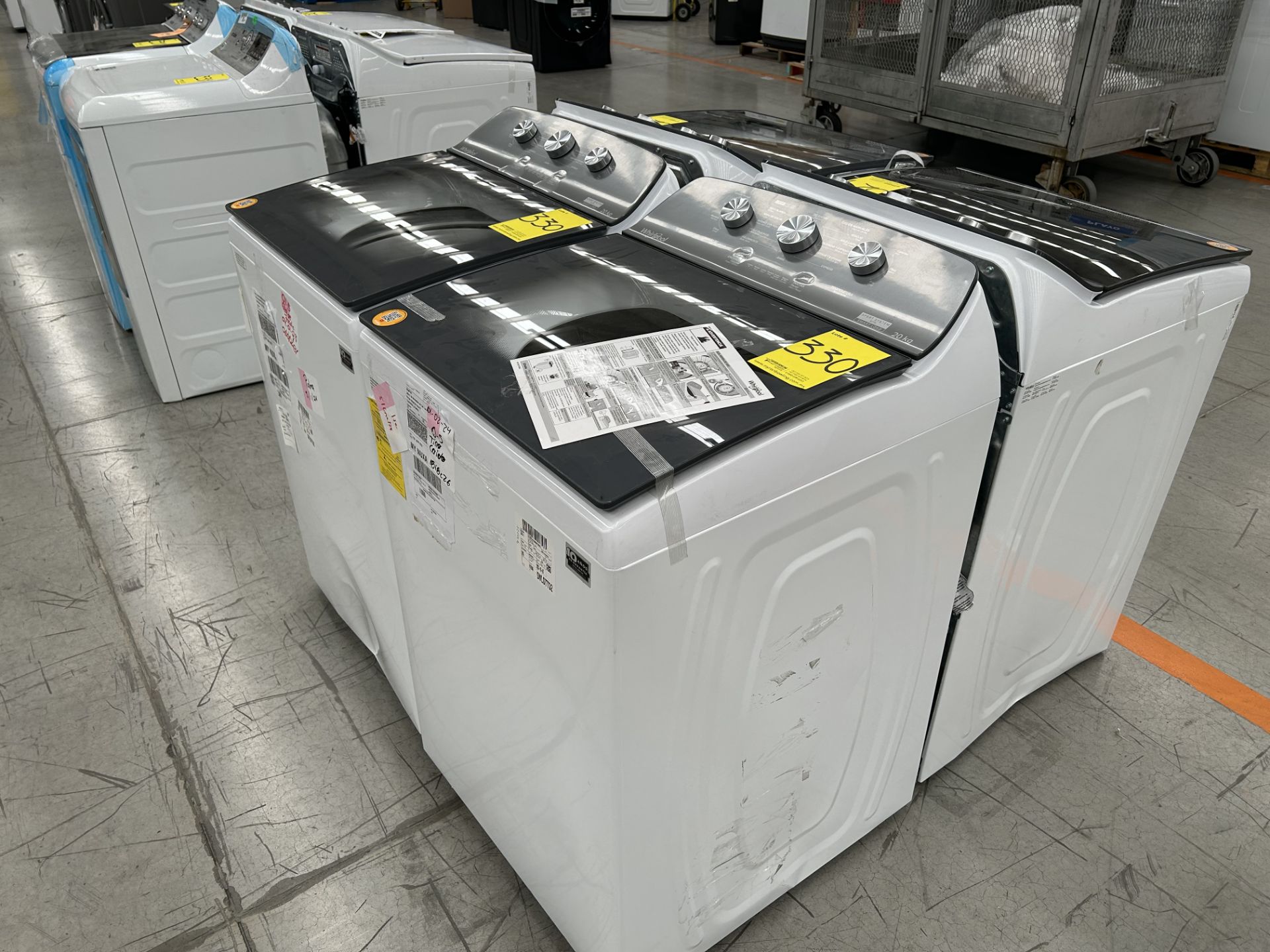 Lote de 2 Lavadoras contiene: 1 Lavadora de 20 KG, Marca WHIRPOOL, Modelo 8MWTW2023WPM0, Serie 7595 - Image 3 of 7