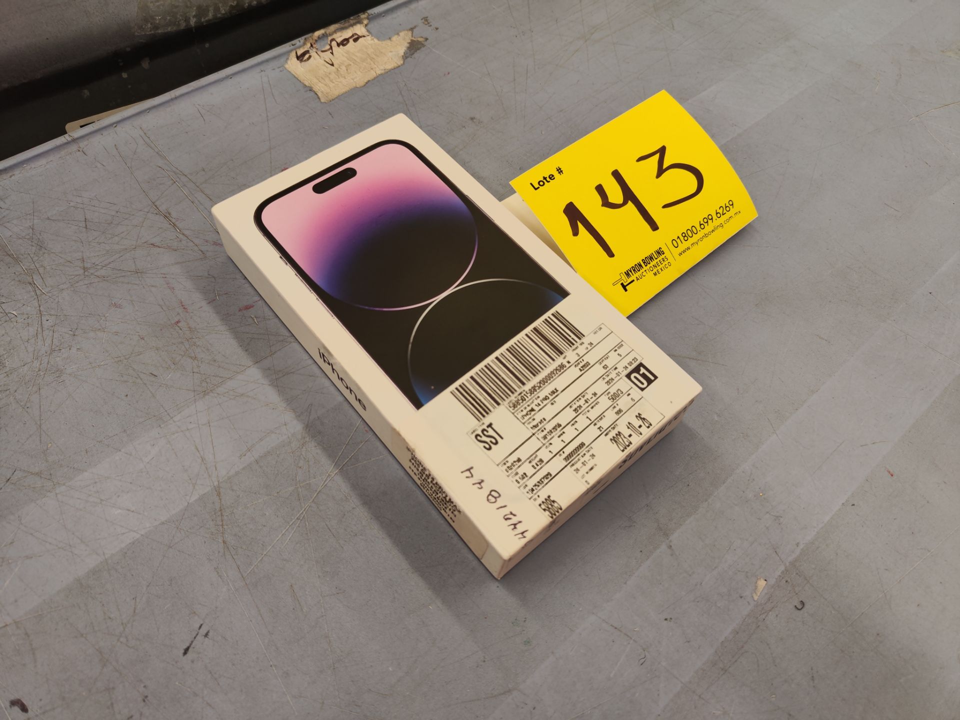 (NUEVO) Lote de 1 celular iPhone 14 PRO MAX, de 256 GB, Serie LJD4QPG104, Color DEPP PURPLE (Sellad - Bild 2 aus 6