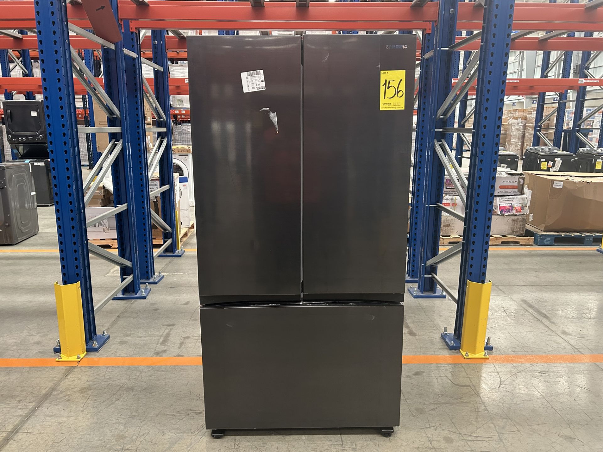 (NUEVO) Lote de 1 Refrigerador Marca SAMSUNG Modelo RS32CG5N10B1, Serie 01129V, Color GRIS