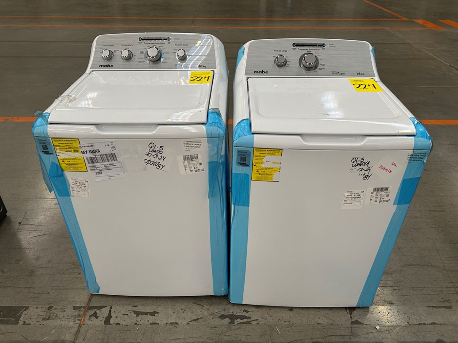 Lote de 2 Lavadoras, contiene: 1 Lavadora de 20 Kg Marca MABE, Modelo LMA70214CBAB00, Serie S19069,