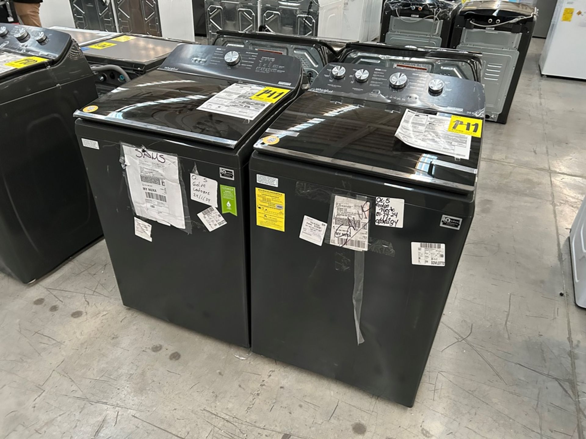 Lote de 2 Lavadoras, contiene: 1 Lavadora de 24 Kg Marca WHIRLPOOL, Modelo 8MWTWLA41WJG0, Serie 394 - Image 3 of 6