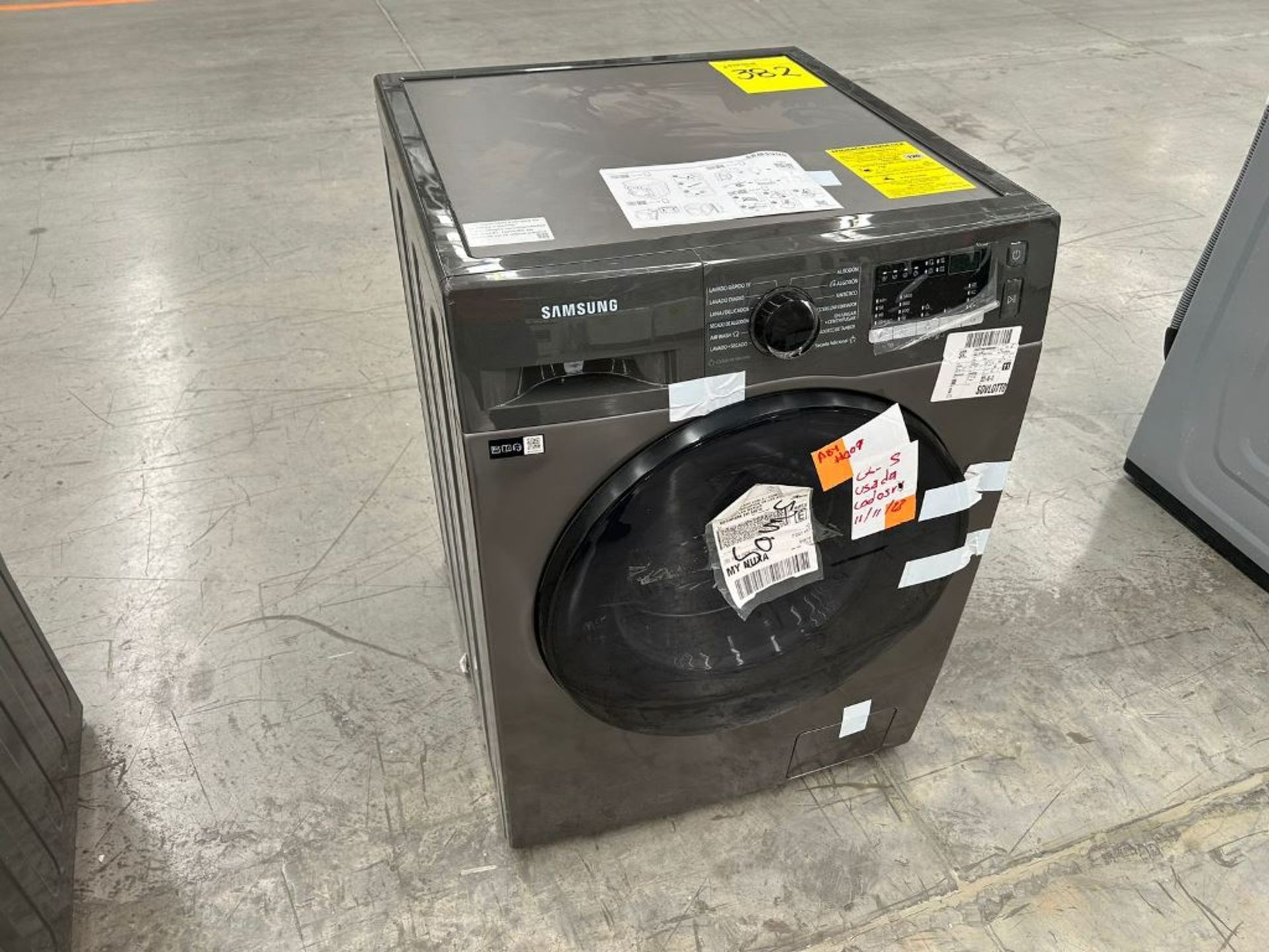 Lote de 1 Lavasecadora de 11 Kg Marca SAMSUNG, Modelo WD11T404, Serie 801212V, Color GRIS (No se As - Image 3 of 5