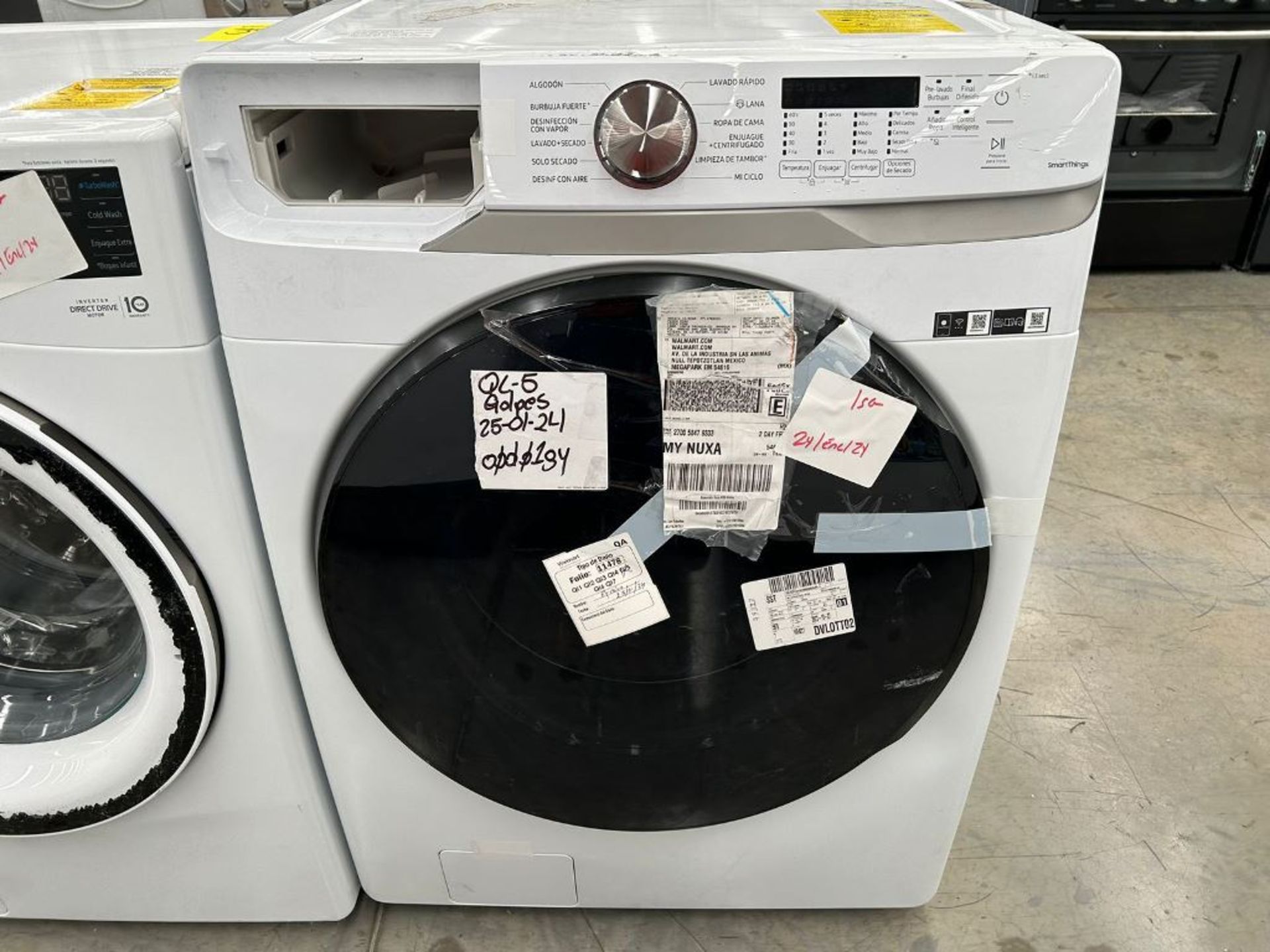 Lote de 2 Lavadoras, contiene: 1 Lavadora de 20 Kg Marca SAMSUNG, Modelo WD20T6000GW, Serie 0305W, - Image 4 of 6