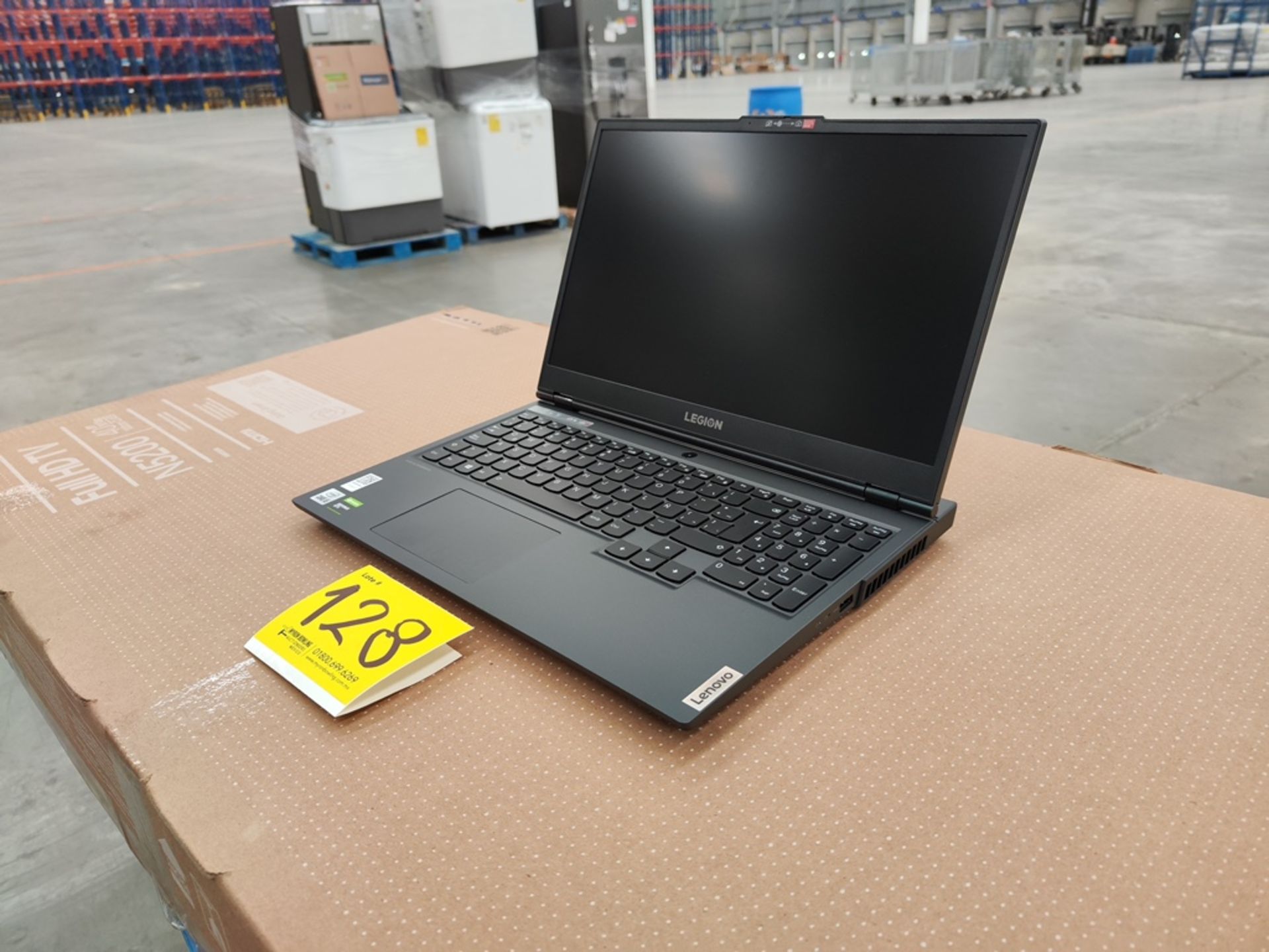 Lote de 1 laptop Marca LENOVO, Modelo LEGION 5 15IMHO5H, Almacenamiento 1 TB+128GB SSD 8GB RAM, Ser - Image 3 of 5