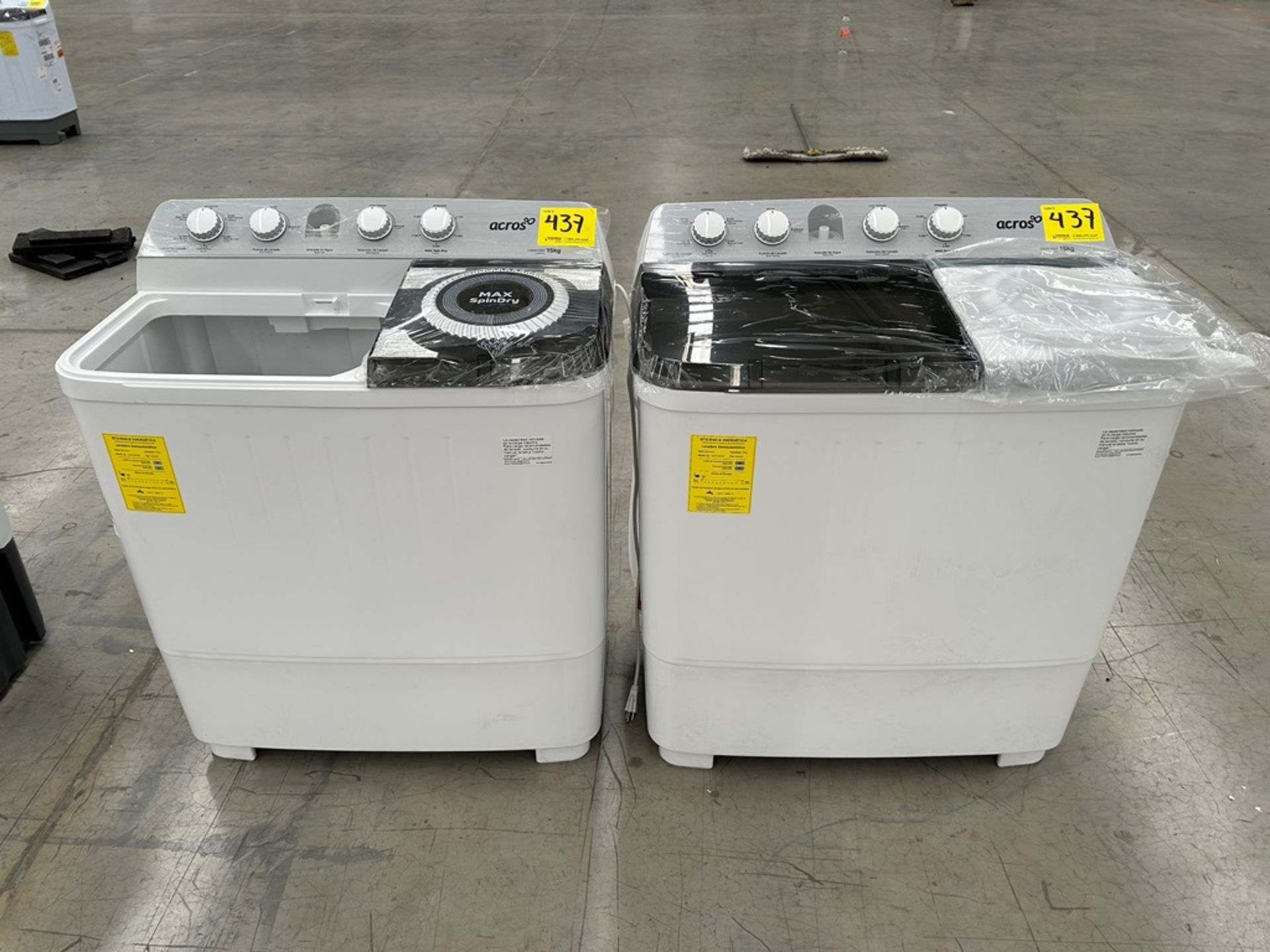 Lote de 2 Lavadoras, contiene: 1 Lavadora de 15 Kg Marca ACROS, Modelo ALD1545JE, Serie 30215, Colo