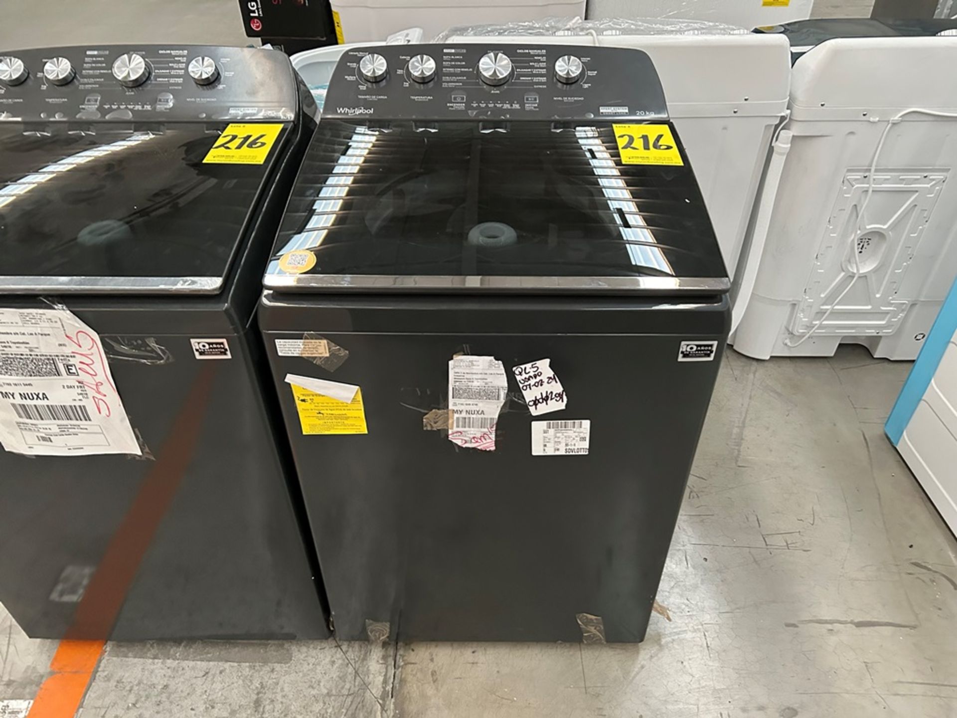 Lote de 2 Lavadoras, contiene: 1 Lavadora de 20 Kg Marca WHIRLPOOL, Modelo 8MWTW2024WLG0, Serie 197 - Image 4 of 6