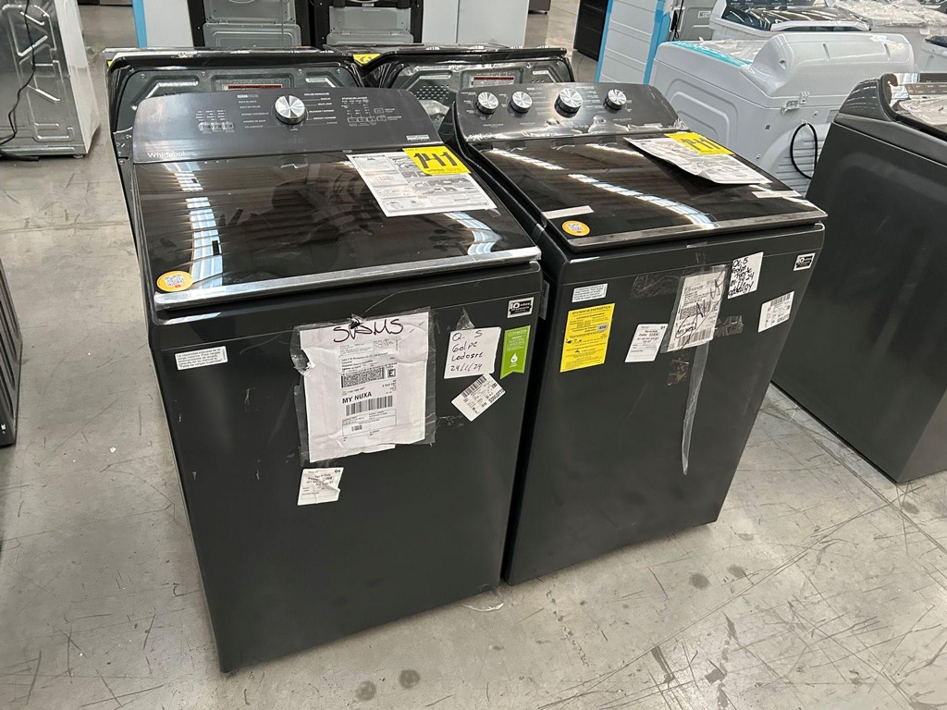 Lote de 2 Lavadoras, contiene: 1 Lavadora de 24 Kg Marca WHIRLPOOL, Modelo 8MWTWLA41WJG0, Serie 394 - Image 2 of 6