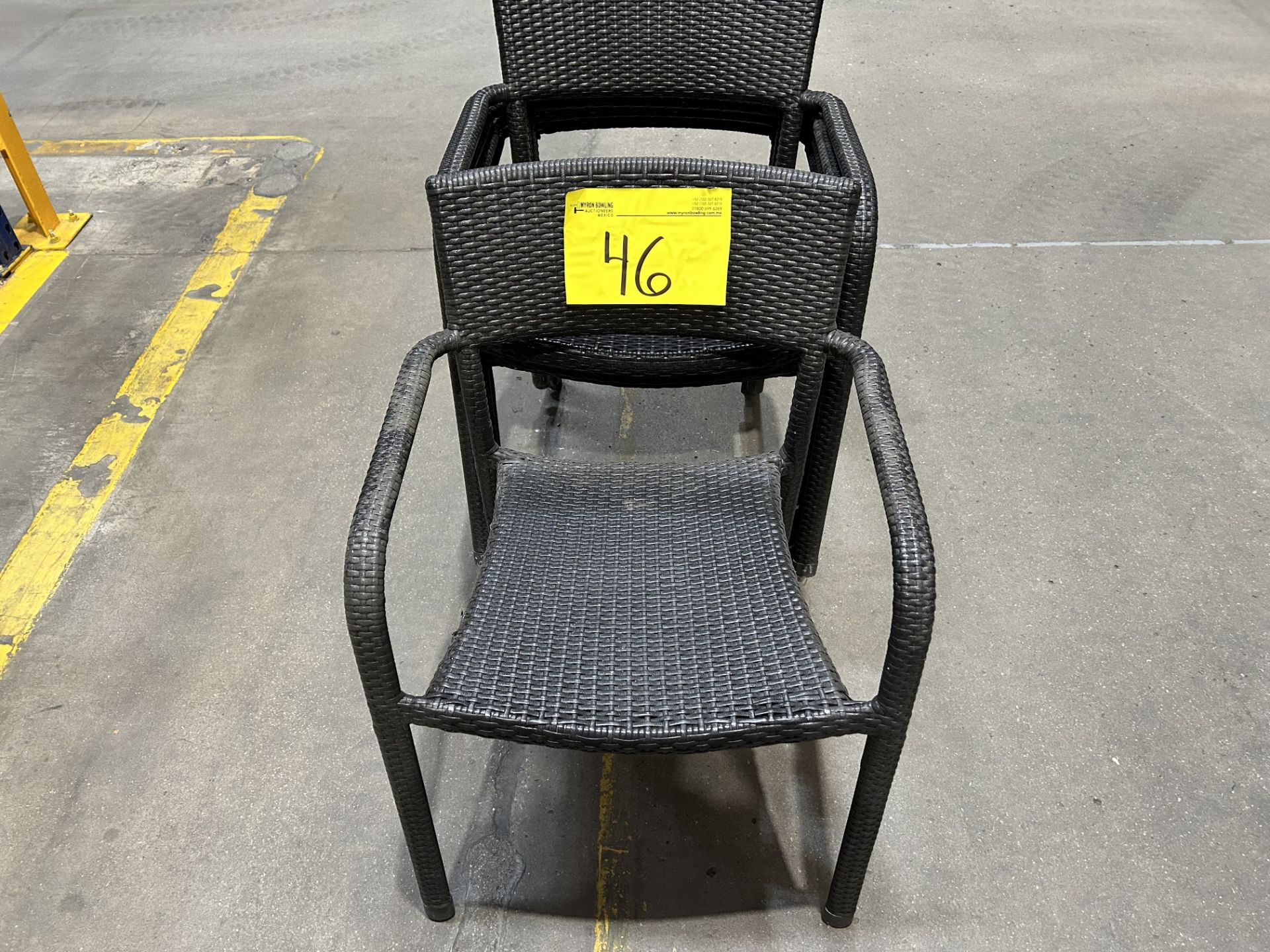 5 sillas de tipo ratán, color negro (Equipo usado) - Bild 4 aus 5