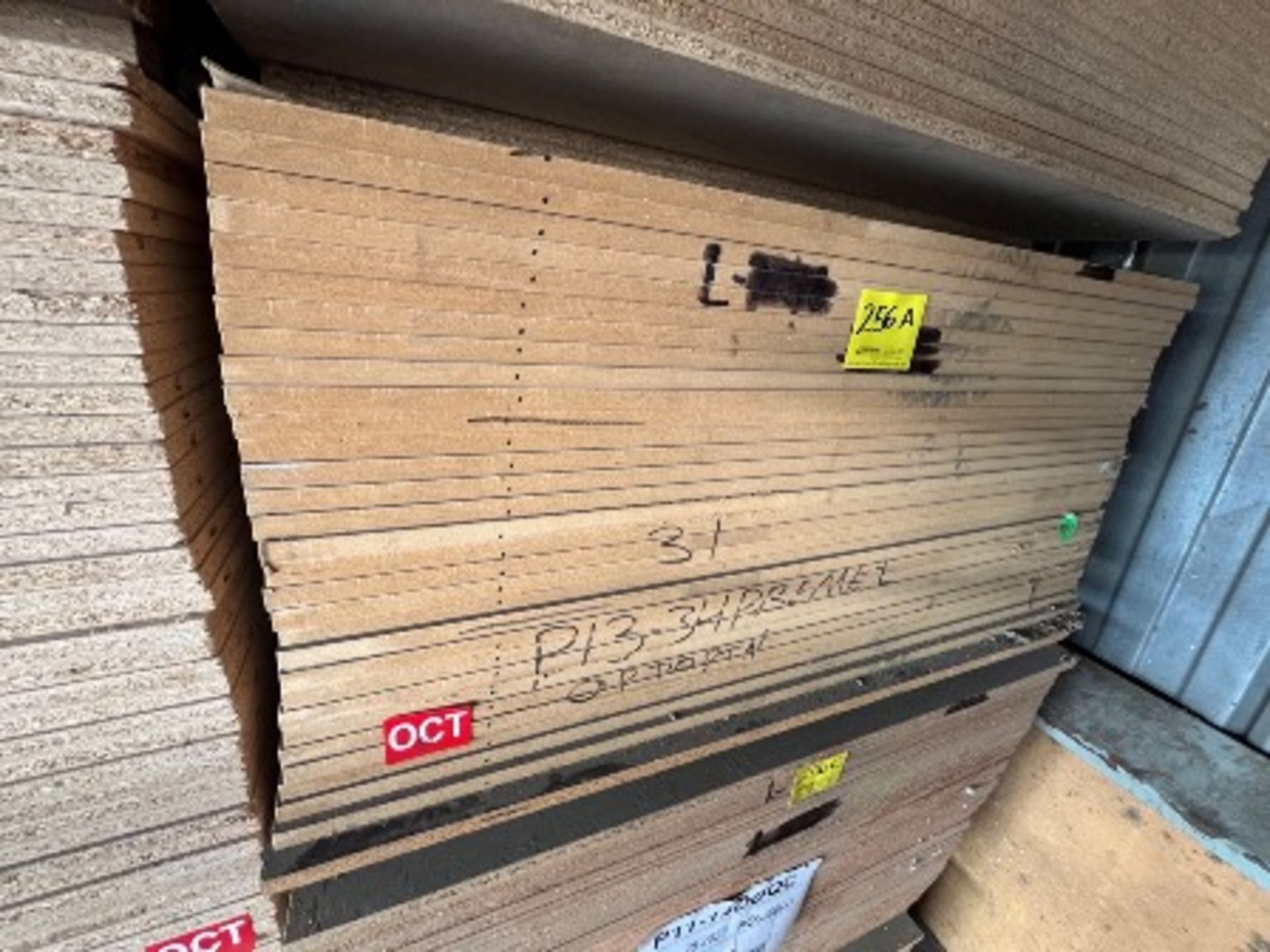 (NUEVO) Lote de 31 piezas de madera contiene: 30 piezas en material 3/4 MDF medida 4 x 8 ft; 1 piez - Bild 4 aus 6