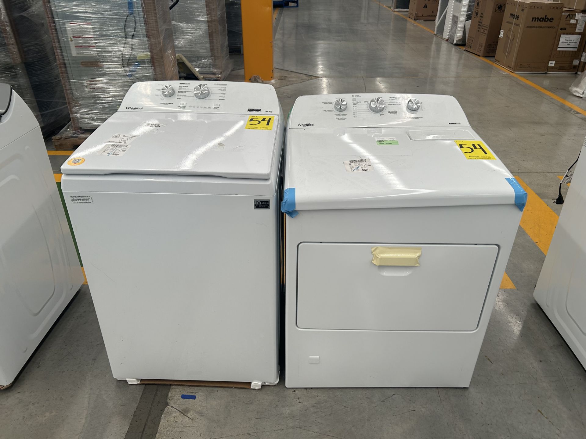 Lote de 1 Combo Lavadora y Secadora, contiene: 1 Lavadora de 16 Kg Marca WHIRLPOOL, Modelo 8MWTW161