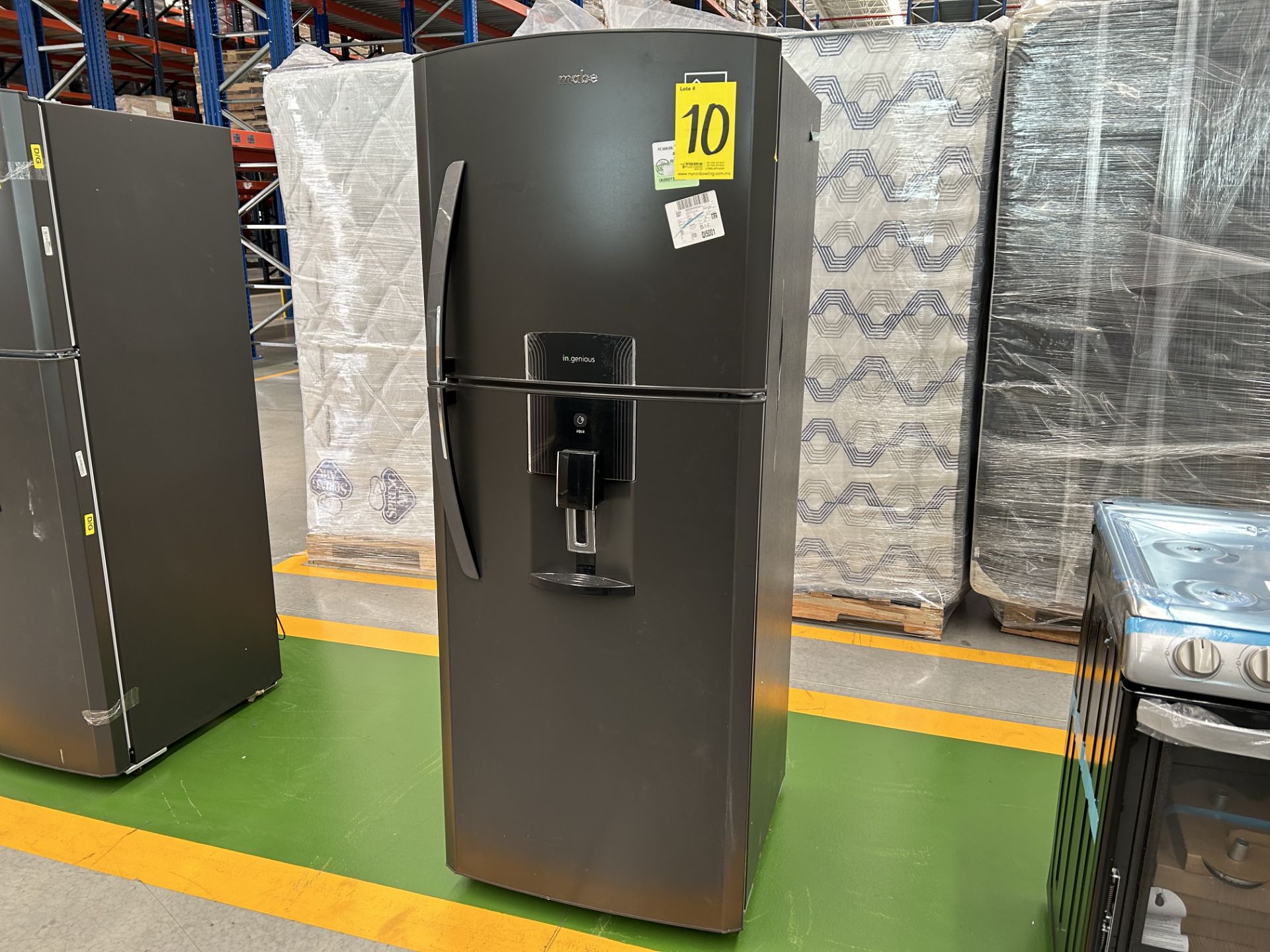 1 Refrigerador con dispensador de agua Marca MABE, Modelo RME360FDMRD0, Serie 802282 Color GRIS (No - Image 2 of 5
