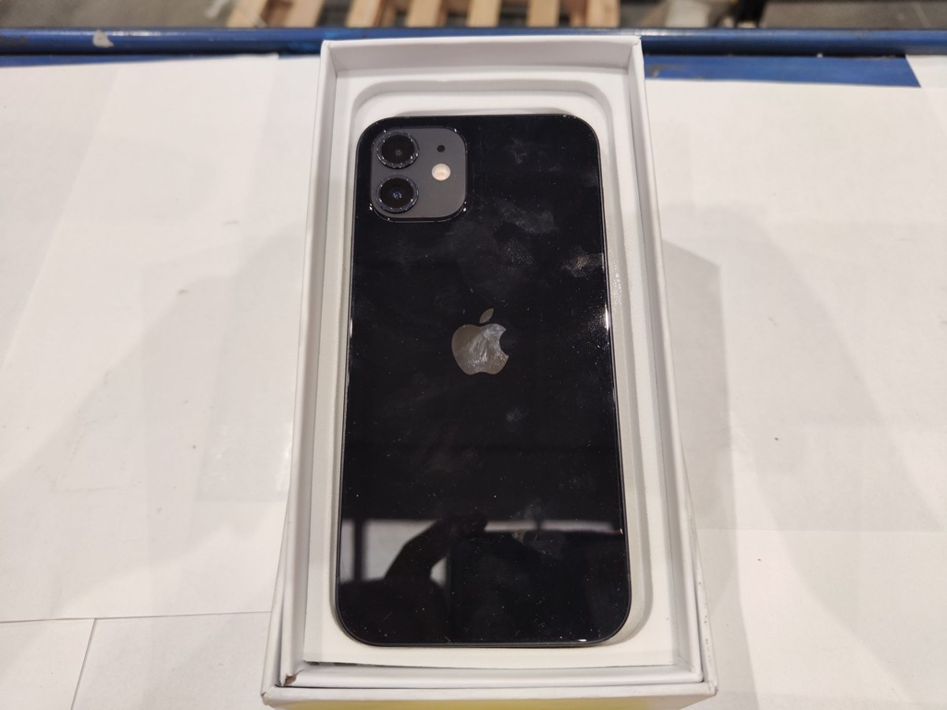 1 iPhone 12 de 128 GB, color NEGRO (Enciende, sin cuenta) - Bild 5 aus 6