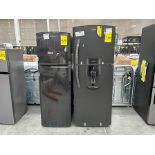 2 refrigeradores contiene: 1 refrigerador con dispensador de agua Marca MABE, Modelo RME360FDMRD, S