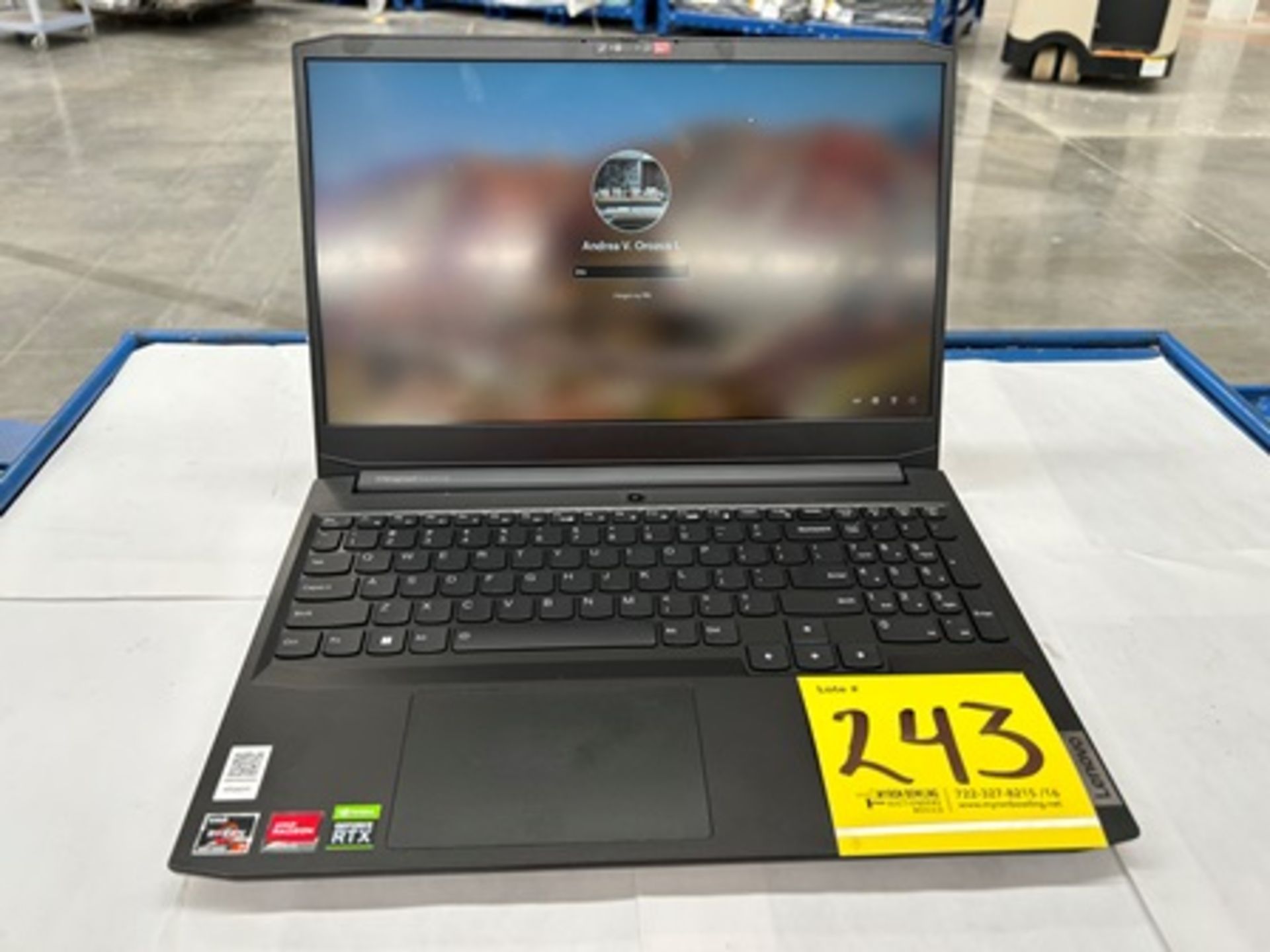 1 laptop Marca LENOVO, Modelo 82K2022WIN, Almacenamiento de 512 GB; RAM de 16 GB (Equipo de devoluc