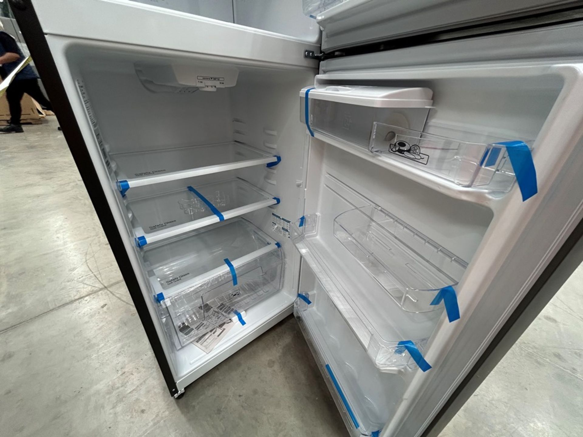 2 refrigeradores contiene: 1 refrigerador con dispensador de agua Marca MABE, Modelo RME360FDMRD, S - Bild 5 aus 9
