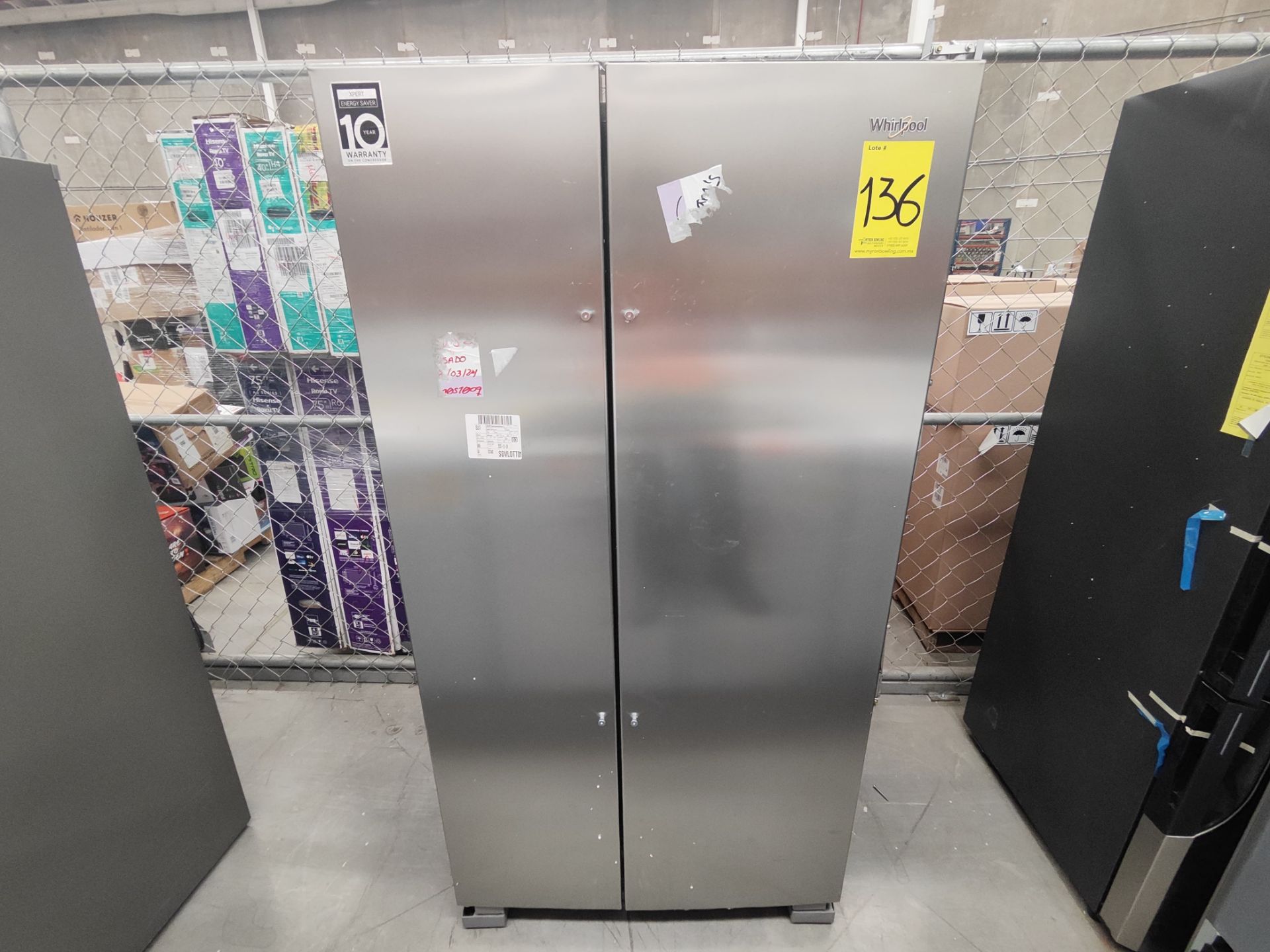 1 refrigerador Marca WHIRPOOL, Modelo WD5600S, Color GRIS (No se asegura su funcionamiento, favor d